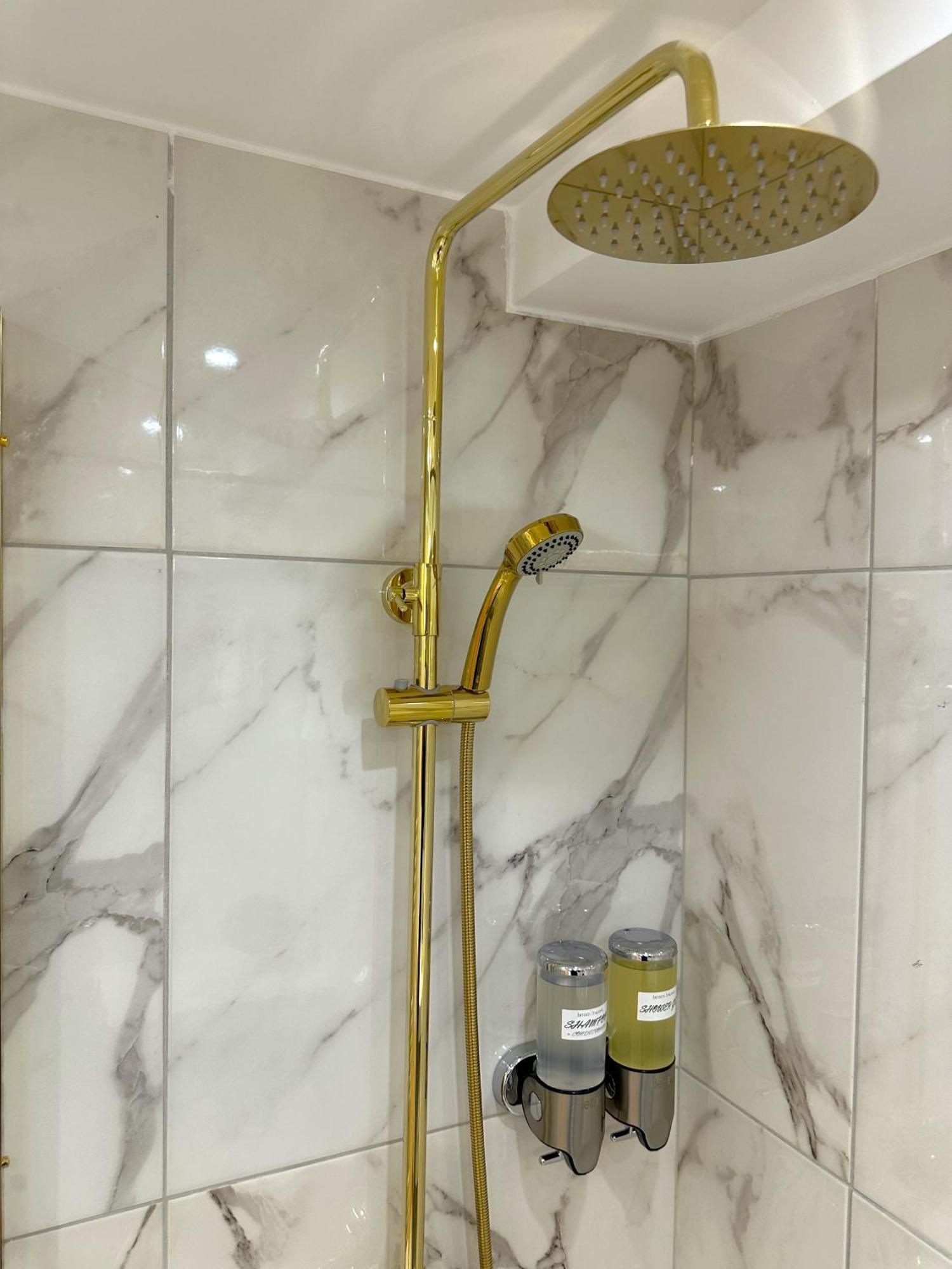 Queens Avenue Apartment أثينا المظهر الخارجي الصورة